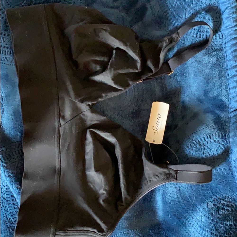 Soma bra new with tags XL wireless tailored